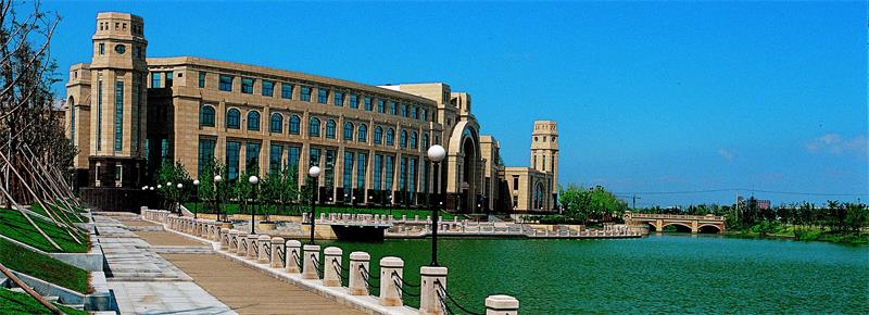 复旦大学校景