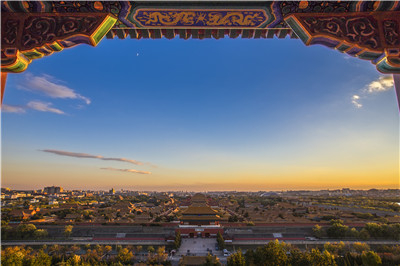 行政管理在职研究生都是在周末学习吗？