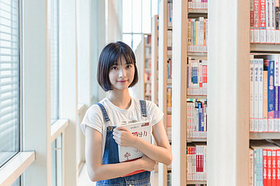 报名在职研究生一月统考需要什么条件？