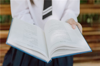 应用经济学在职研究生入学要求有哪些？