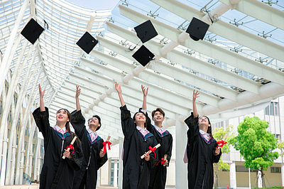 原来华中科技大学在职研究生和全日制研究生区别这么大！