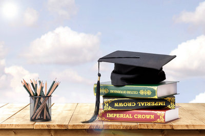 报考2019年华中科技大学在职研究生给予保留学籍吗？