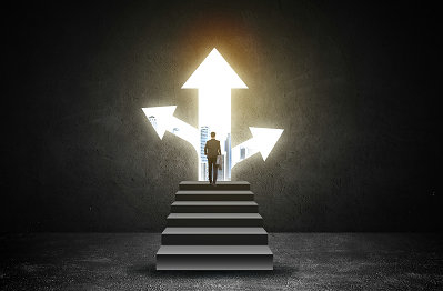 必须有本科学历才能报考北京大学高级研修班吗？