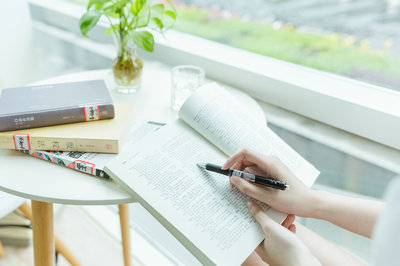 上海财经大学在职研究生申硕报名时间是什么时候？