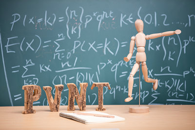 中央财经大学在职研究生授课模式是什么？