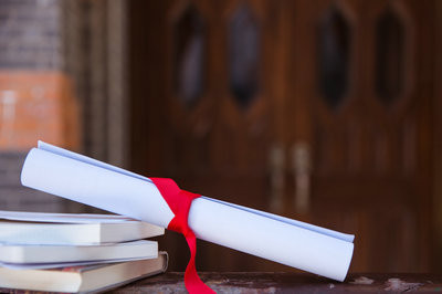 读个清华大学高级研修班成本高不高？