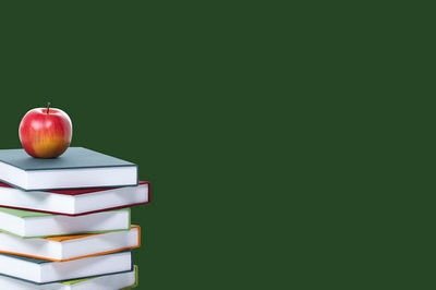 华中科技大学在职研究生申硕时间在什么时候？