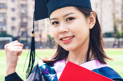上海财经大学在职研究生怎么样