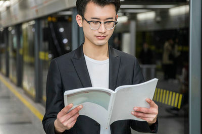 想报考2021年北京外国语大学在职研究生，需要考多少分才行？