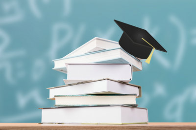 湖南大学在职研究生对报考人员有学历要求吗?