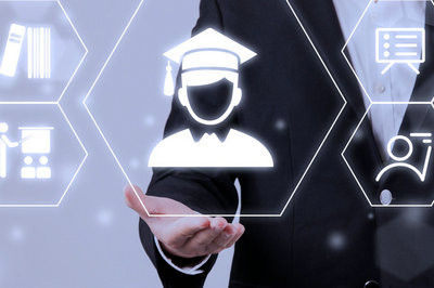 2022年在职研究生毕业人员有资格考博士吗？