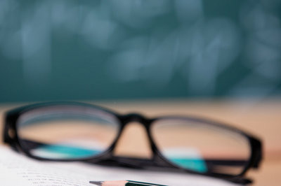 2022年华北电力大学在职研究生允许异地人员报考？