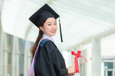 报在职研究生前，要准备哪些？