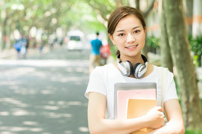 报考西南交通大学在职研究生需不需要转档案？