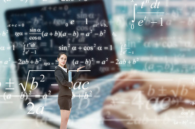大专学历能报名中国人民大学在职课程培训班吗？要具备哪些条件？