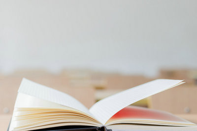 上海财经大学在职研究生报考流程是什么？哪些人可以报考？