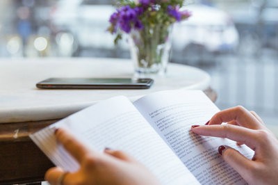 报名武汉工程大学在职研究生对于考生学历的要求高吗？