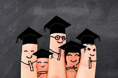 本科有学位可以同等学力报考世界经济在职研究生吗？