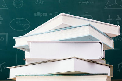 中外合作办学和在职研究生的区别？