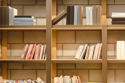 公务员报考艺术学在职研究生政策是怎样的？
