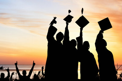 华南农业大学在职研究生报考时间是什么时候？