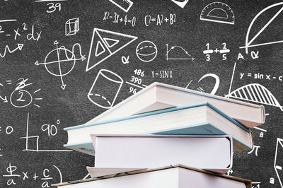 2023报考首都经济贸易大学在职课程培训班有什么优势？
