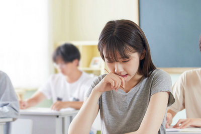 2023年刑法学在职研究生通过率高吗？
