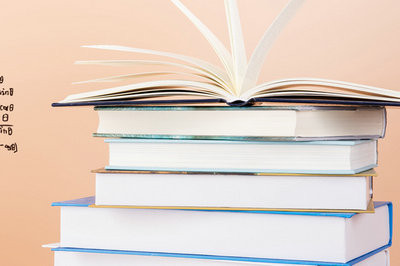 在职公务员可以报考辽宁工业大学在职研究生吗？
