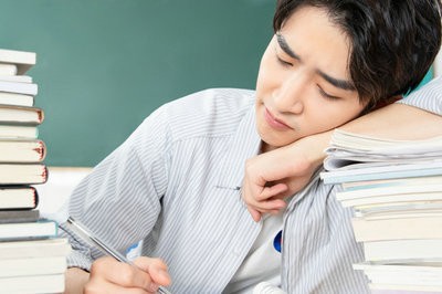报考国际法学在职研究生有什么好处？