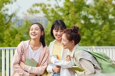 攻读控制科学与工程在职研究生学费一般多少？
