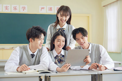 美国布鲁克斯大学国际硕士报考途径是什么？