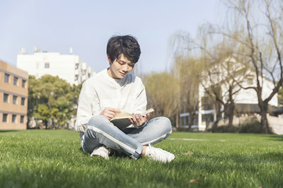 经济学在职研究生