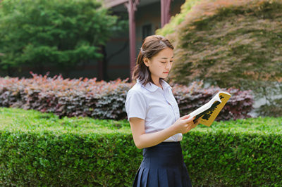 美国布鲁克斯大学国际硕士招生时间在什么时候？