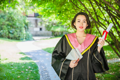 中国科学院大学在职研究生