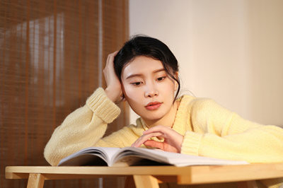 报考兰州财经大学在职研究生对年龄有限制吗？