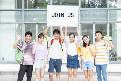 东北财经大学在职研究生费用大概需要多少？