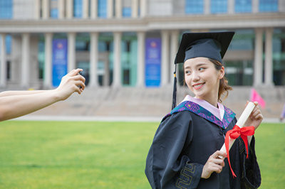 青岛理工大学在职研究生单证在企业认可度怎么样？