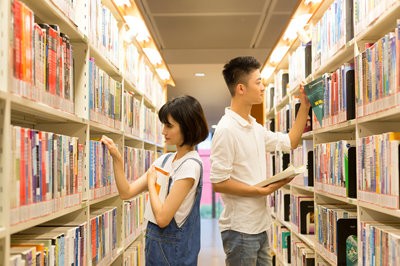 2024年湖北大学在职研究生需要哪些条件？