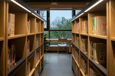 哈尔滨师范大学在职研究生考试时间和全日制一样吗？