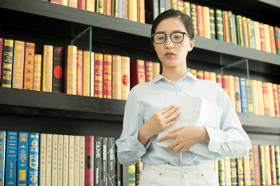 退伍军人能报考石家庄铁道大学在职研究生吗？