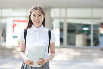 2024年湖北美术学院在职研究生学费是多少？大专学历可以读吗？