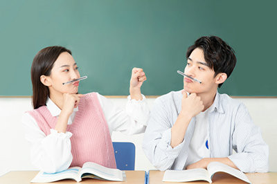 2024年西北师范大学在职研究生招生方式是什么？