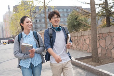 2025年山东财经大学在职研究生报考条件是什么？