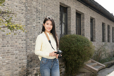 2025年沈阳医学院在职研究生报考学费