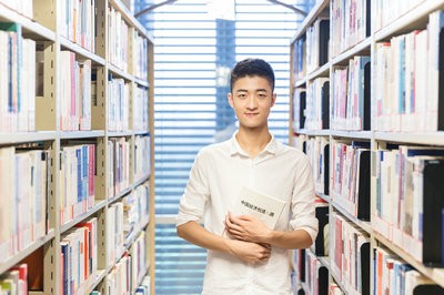 2025年西安工业大学在职研究生是双证吗？