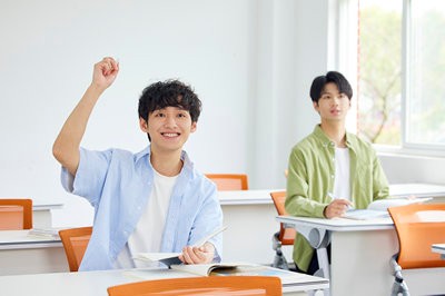 2025年安徽工业大学在职研究生报名时间在什么时候，专科能报吗？