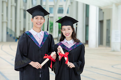 2025年西北政法大学在职研究生在哪里报名？