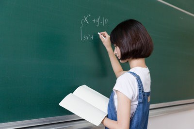 2025报考河北科技大学在职研究生有什么优势？
