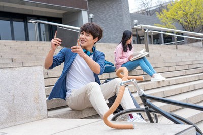 2025年湖北师范大学在职研究生毕业能拿到什么证书？