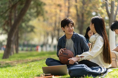 北京外国语大学在职研究生考试科目有哪些？